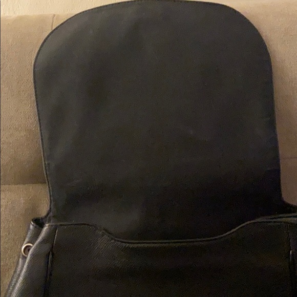 LV BACKPACK - Picture 9 of 11